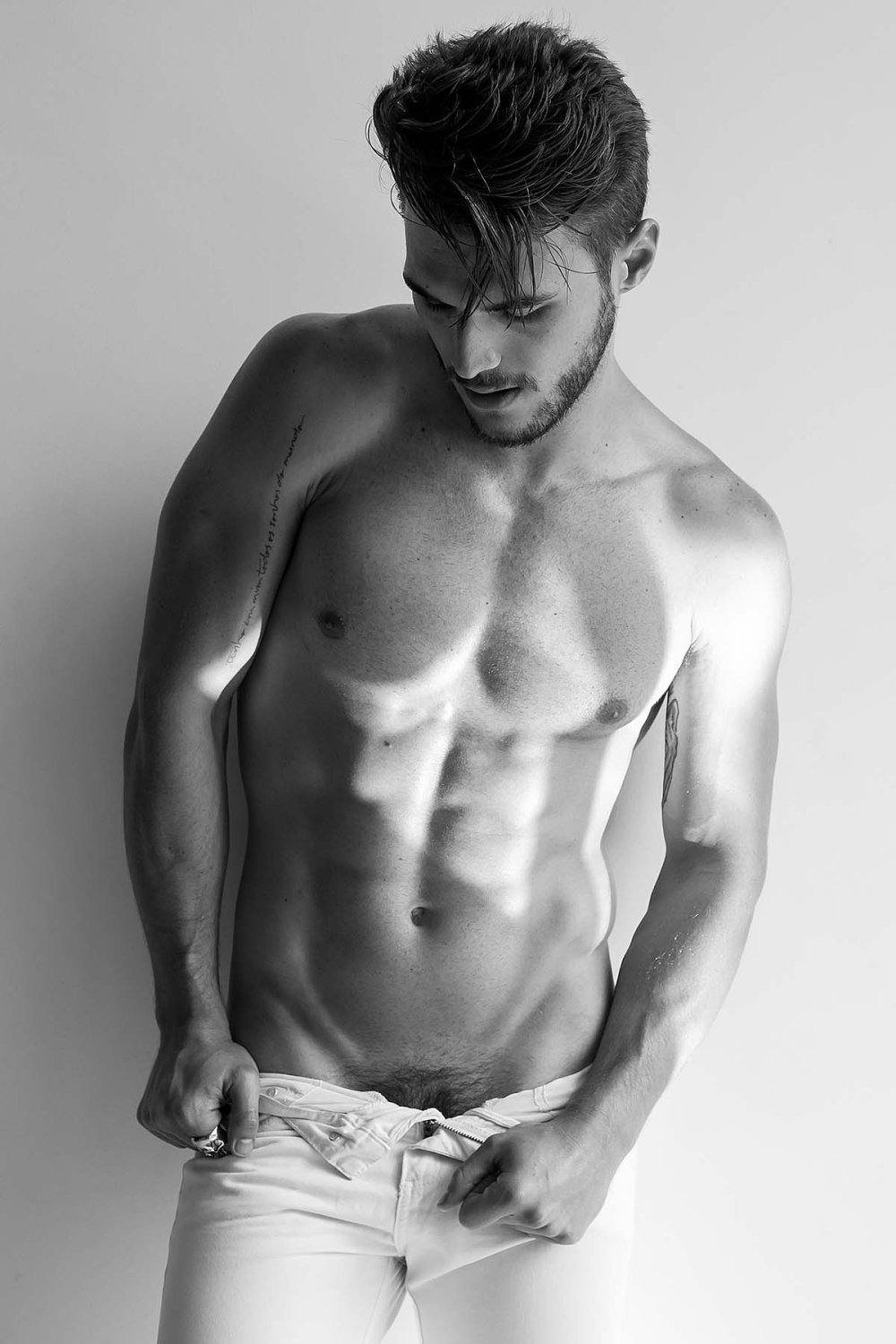 "Alex Trevelin" Model Male