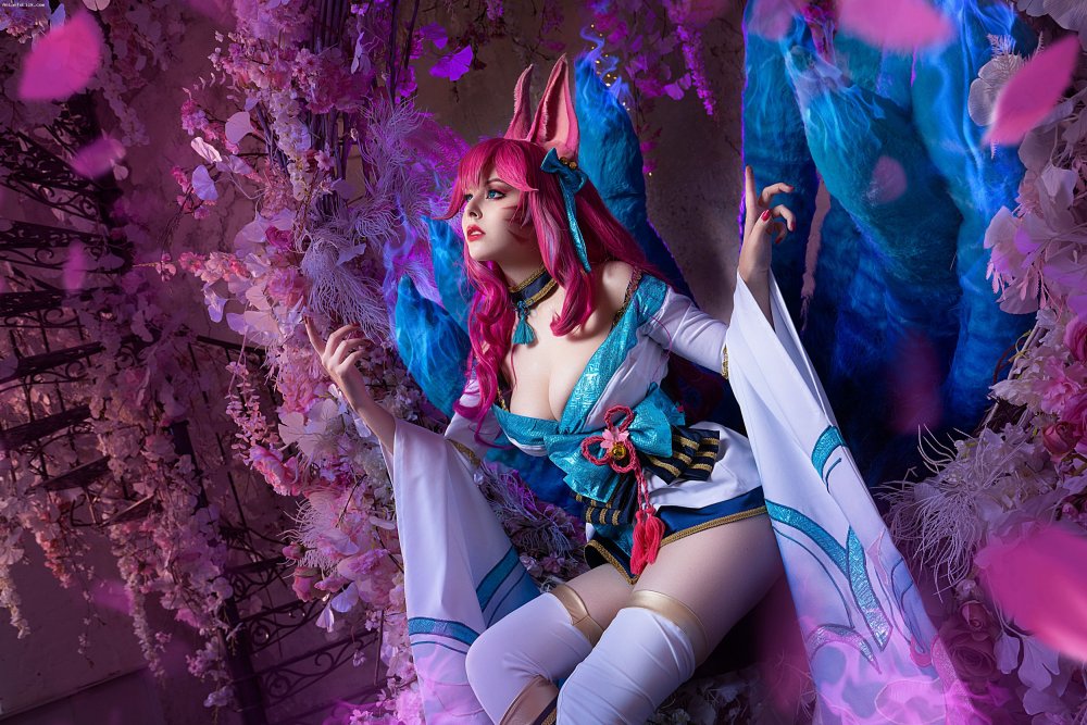 Helly Valentine Elizabeth