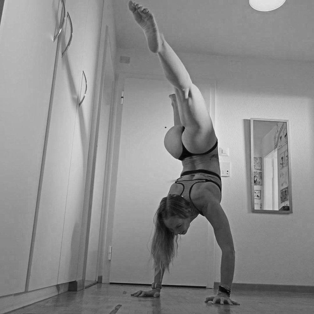 Jesse Golden Yoga