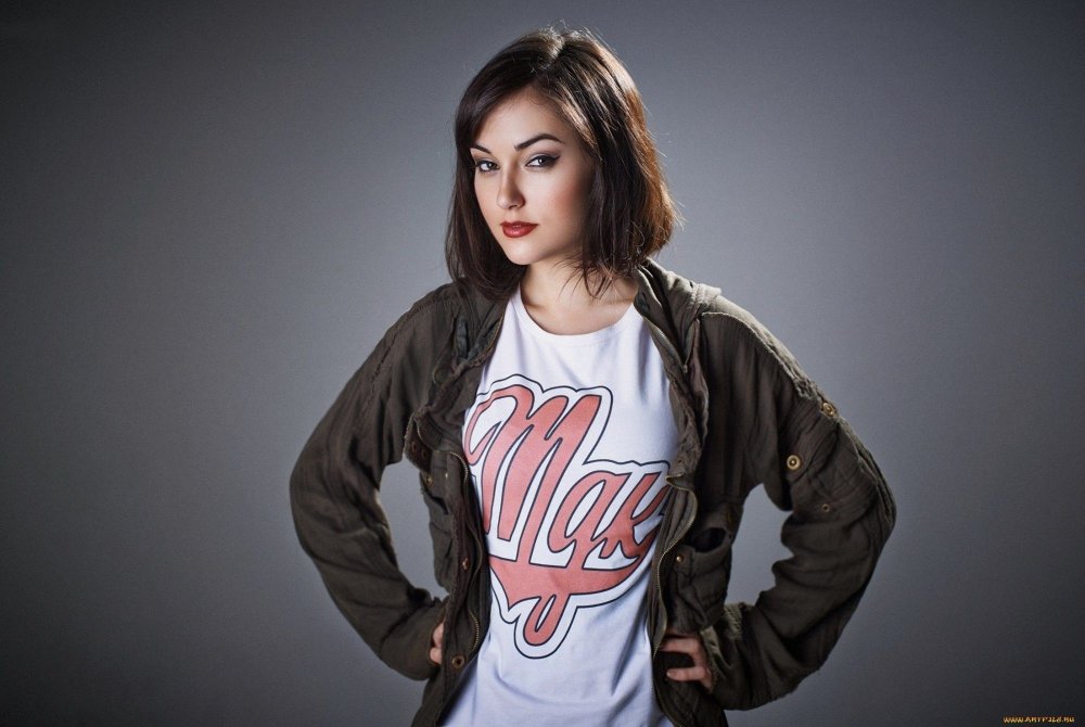 Sasha Rose Julia Usova