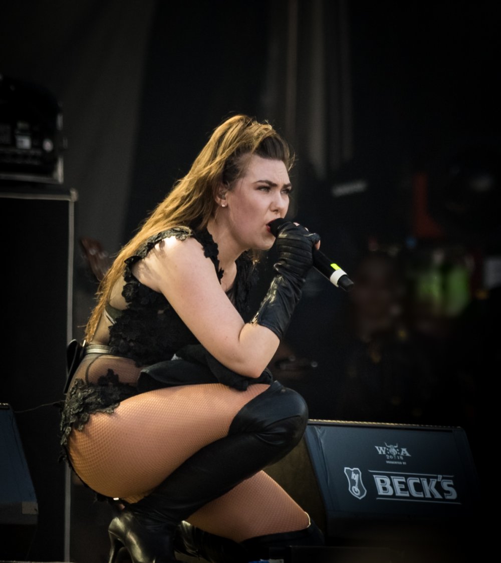 Singer Eliz Reed