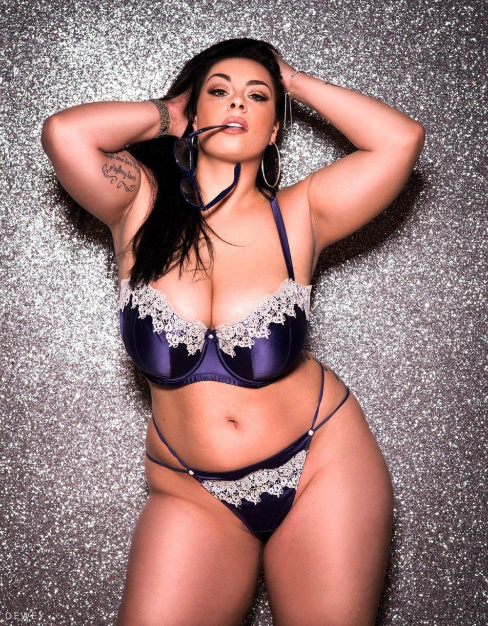Latisia Thomas hot