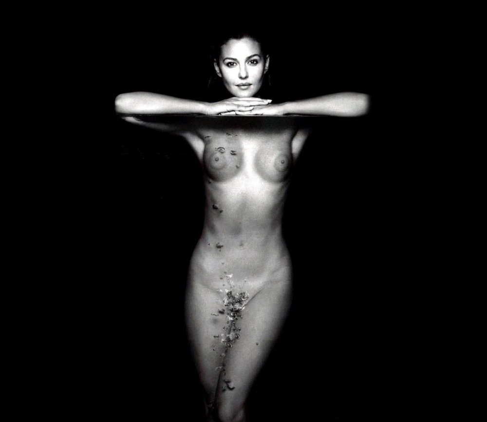 Monica Bellucci for masturbation