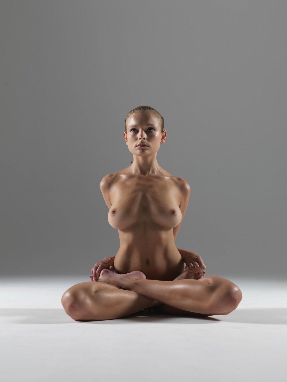 Naked Melissa Mendini Yoga