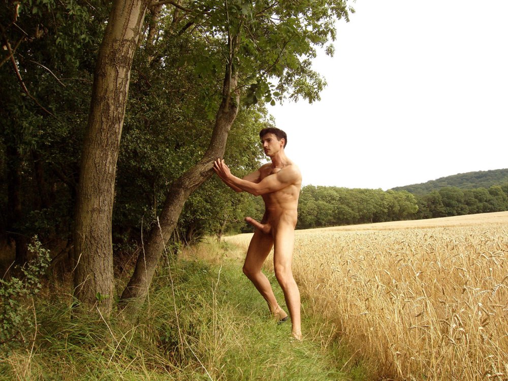 Erotic photos Fall Guys