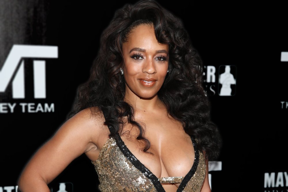 MELYSSA FORD Naked