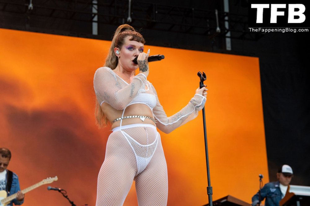 Tove LO singer 2022