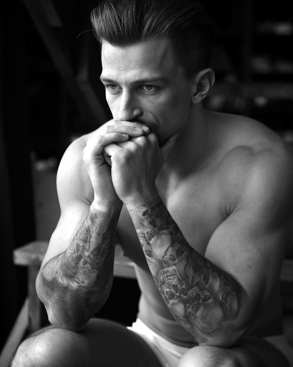 Alexander Zhirmont @sasha_zhirmont