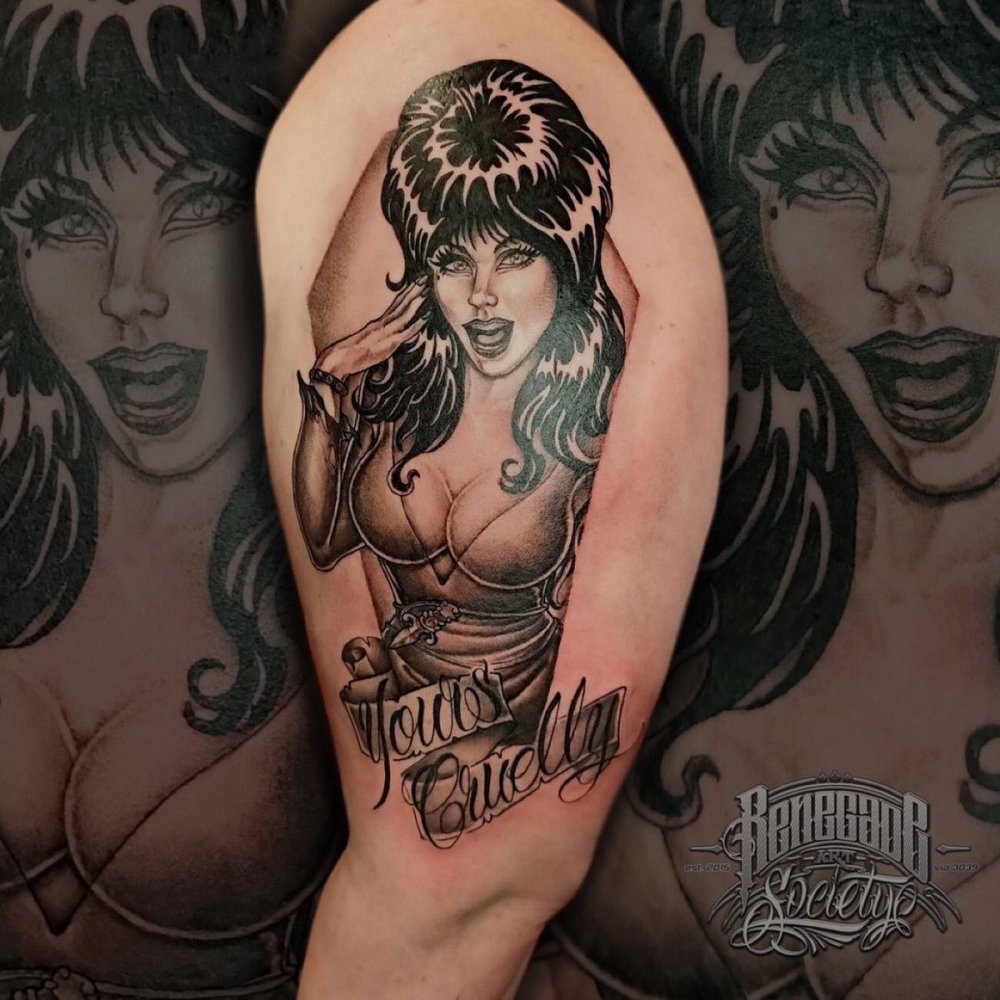 Fabulous Elvira Lesbian