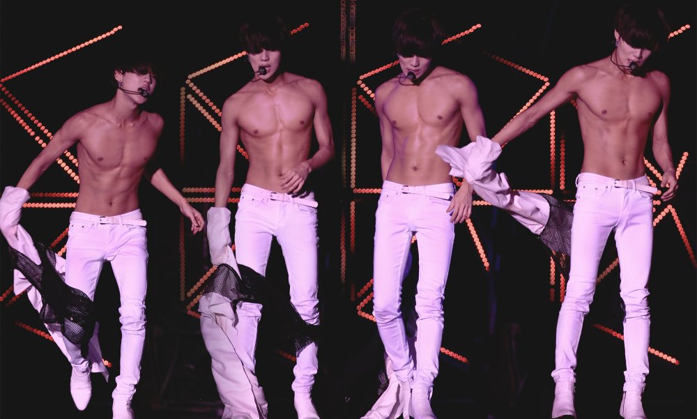 Jung He In with a naked torso