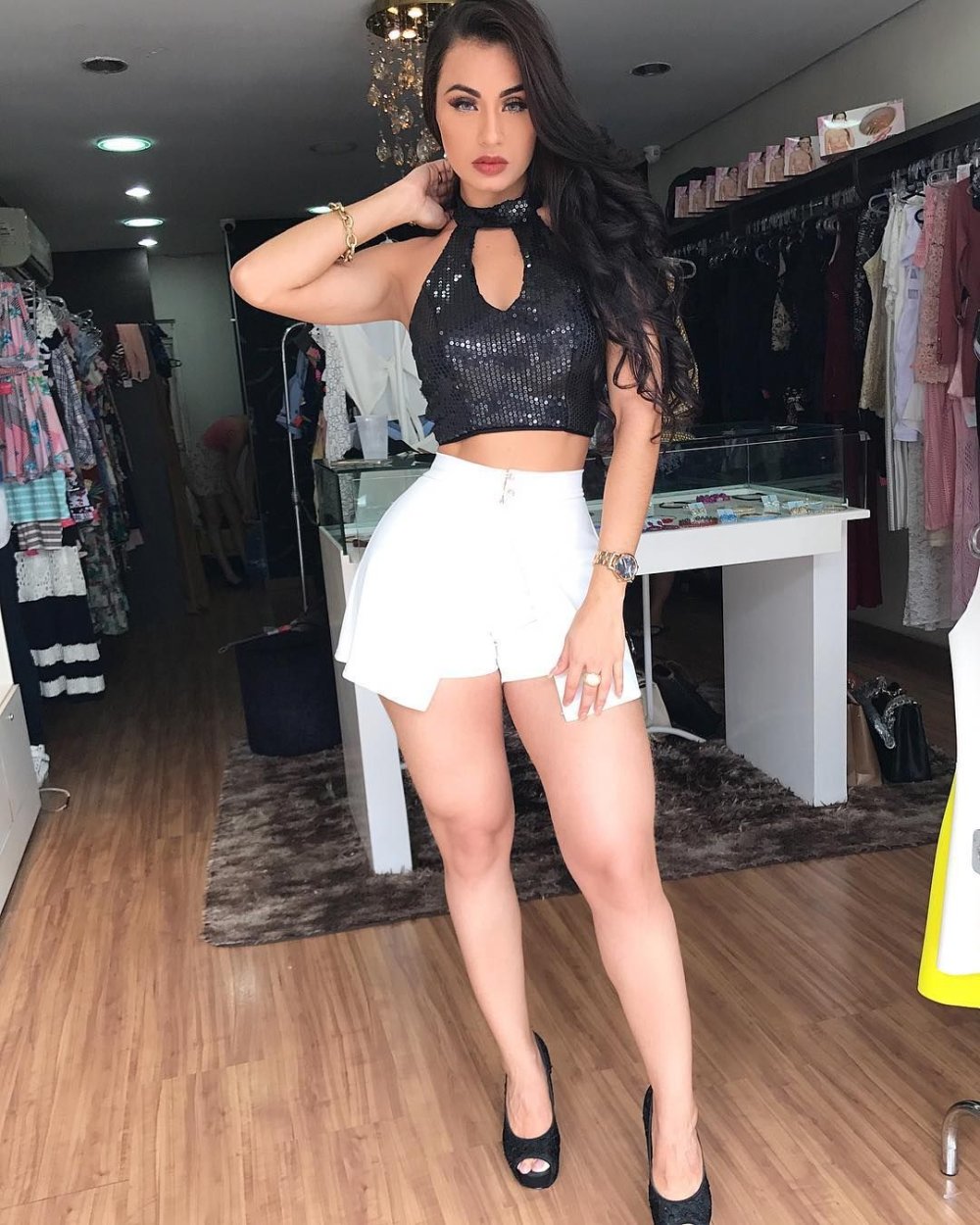 Andrea Araujo Hot