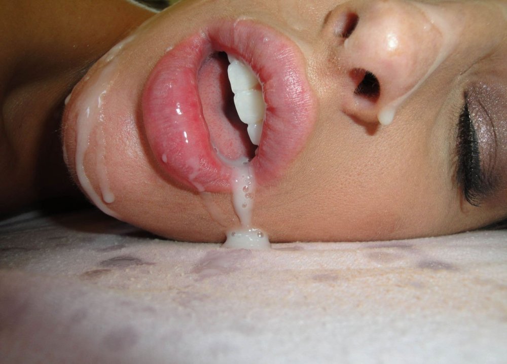 Anilingus close -up