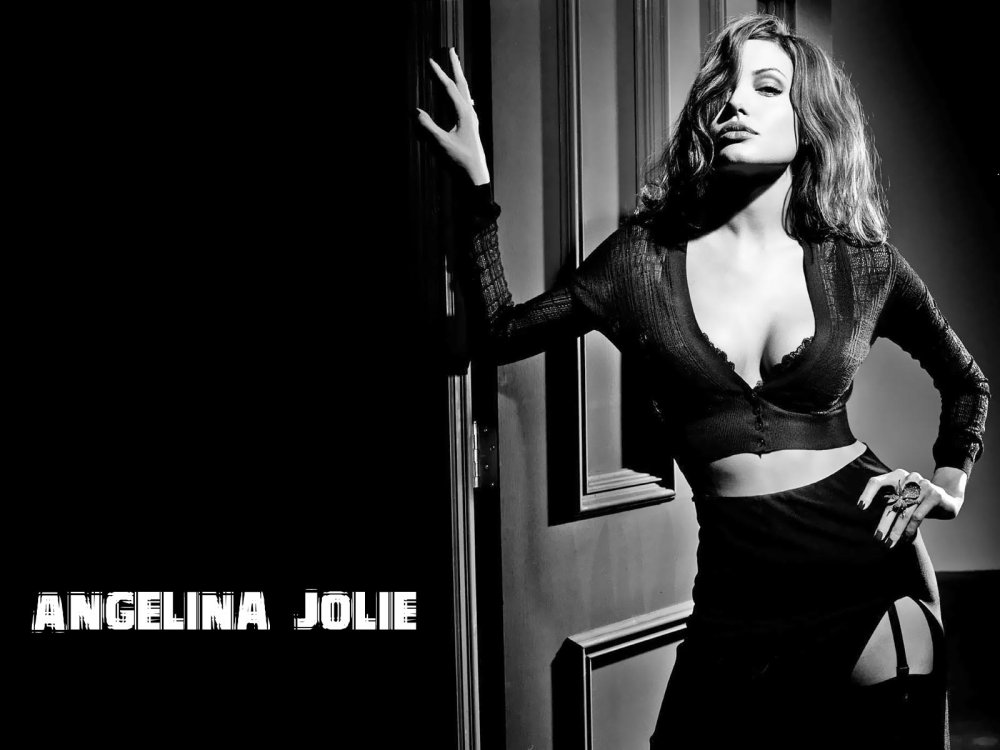 Angelina Ash Fabrice