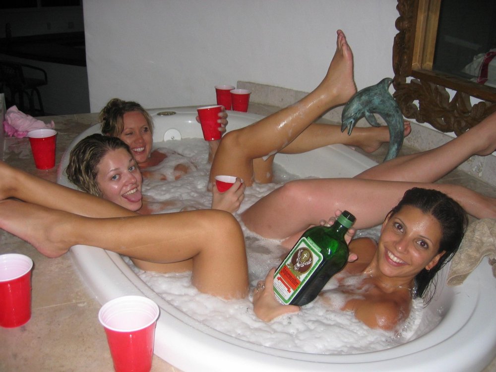 Drunk girls naked