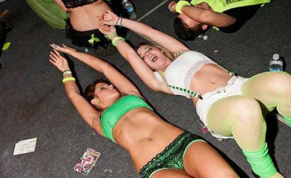Erotic photos of drunk girls