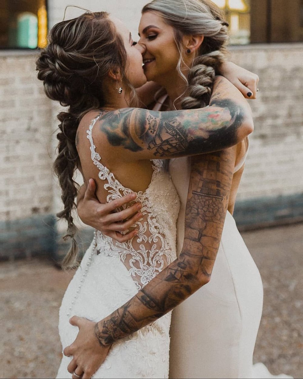 Erotic style wedding