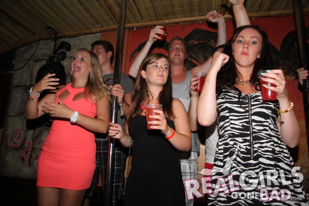 Bar Crawl Frolics 76