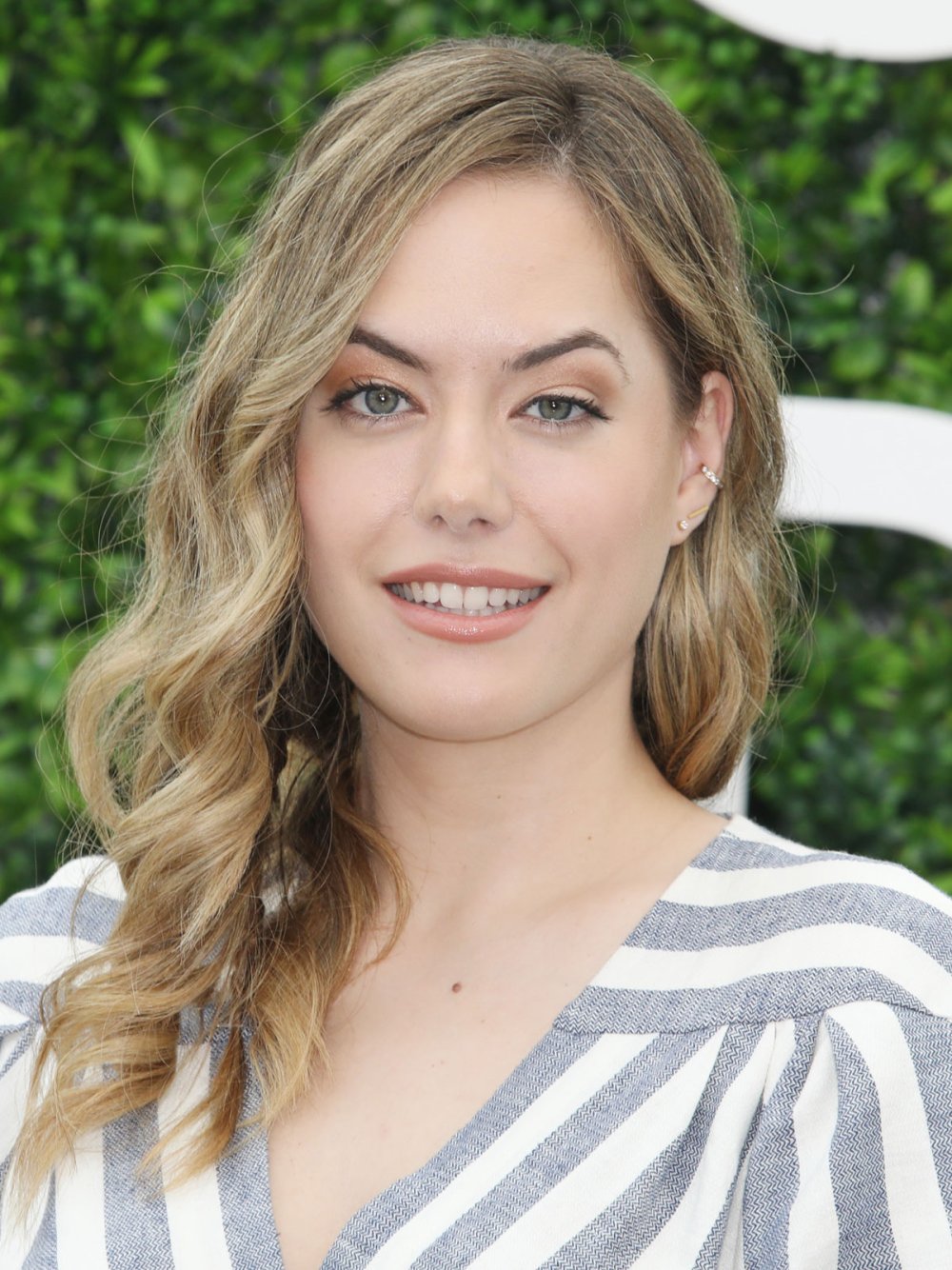 Manon Azem nationality