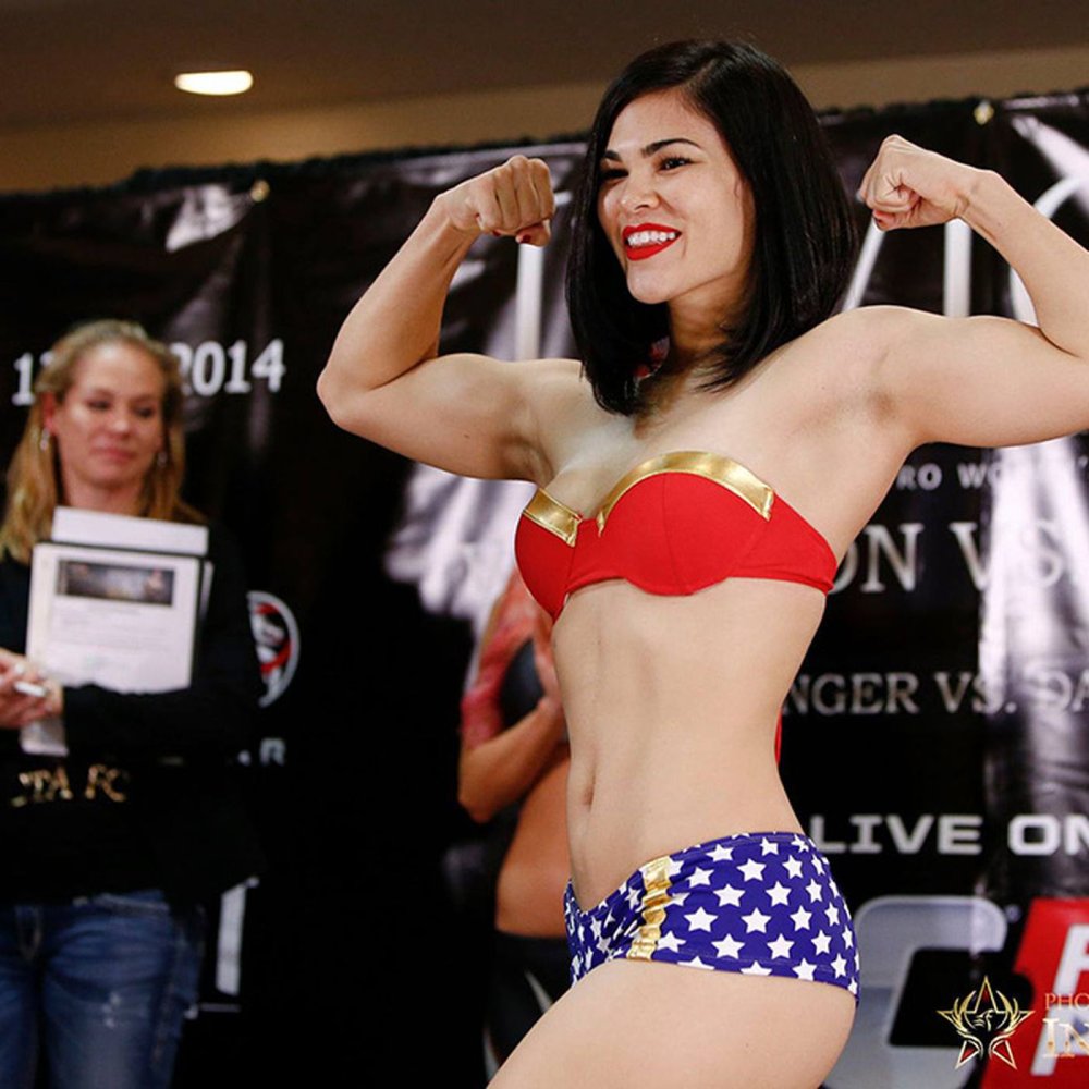 Gonzales MMA Girl