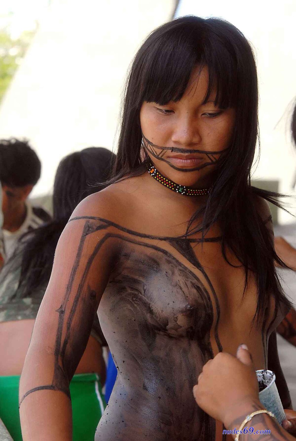 Girls of the Shing tribe
