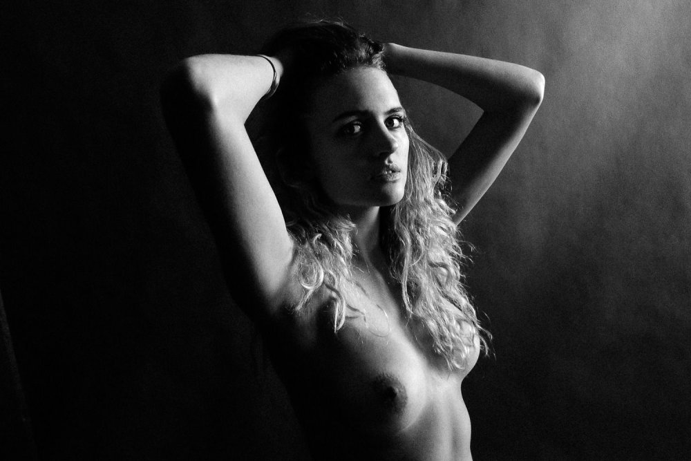 Madison Riley photo naked