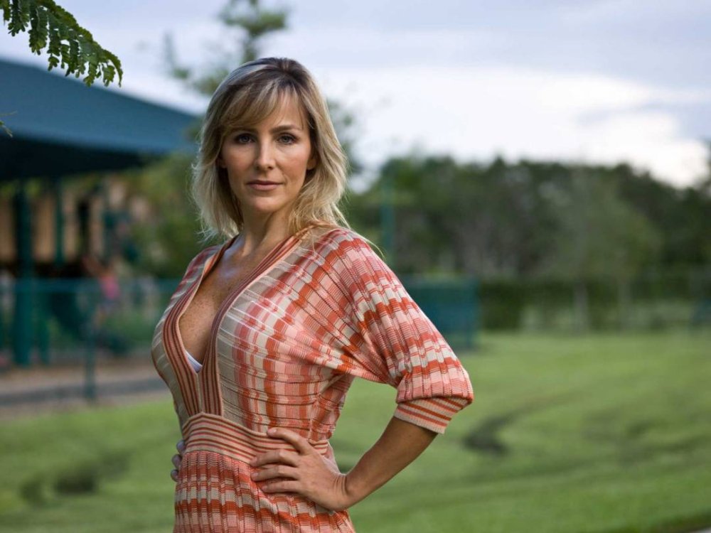Carrie Chambers actress