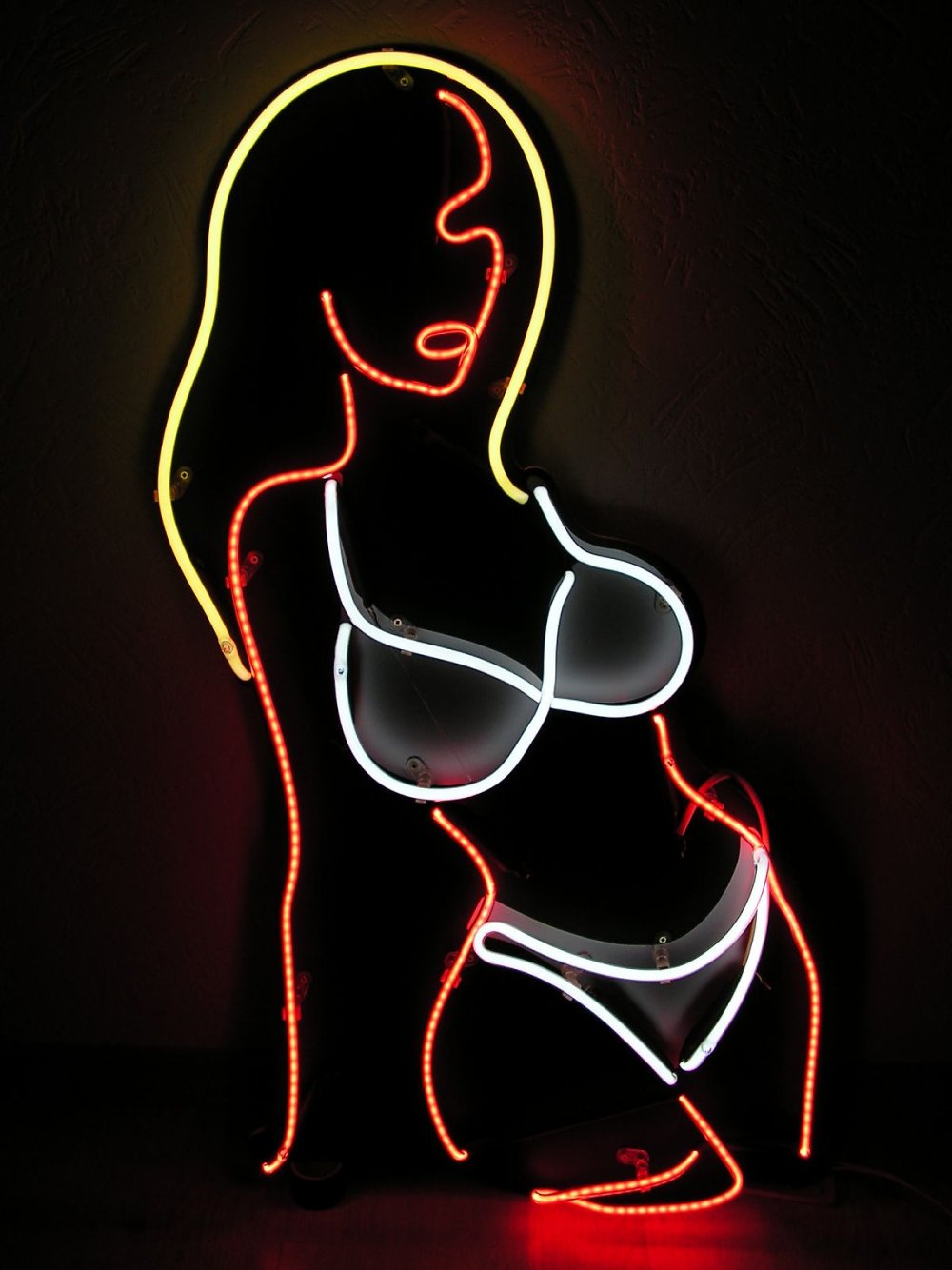 Tyler Mahoni Bikini