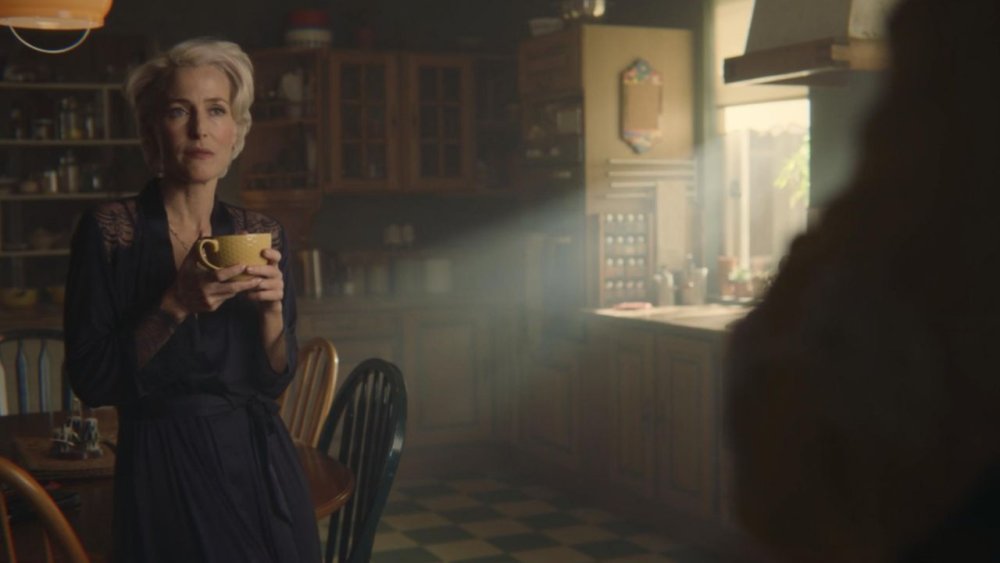 Gillian Anderson Scene in Films Naked