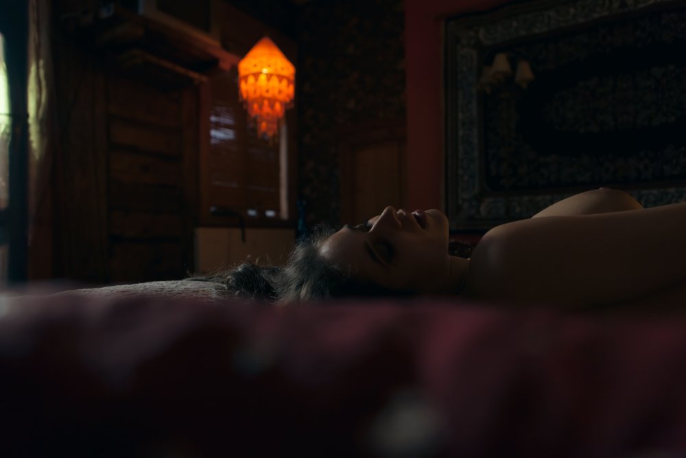 Emily J The Live Erotic without panties