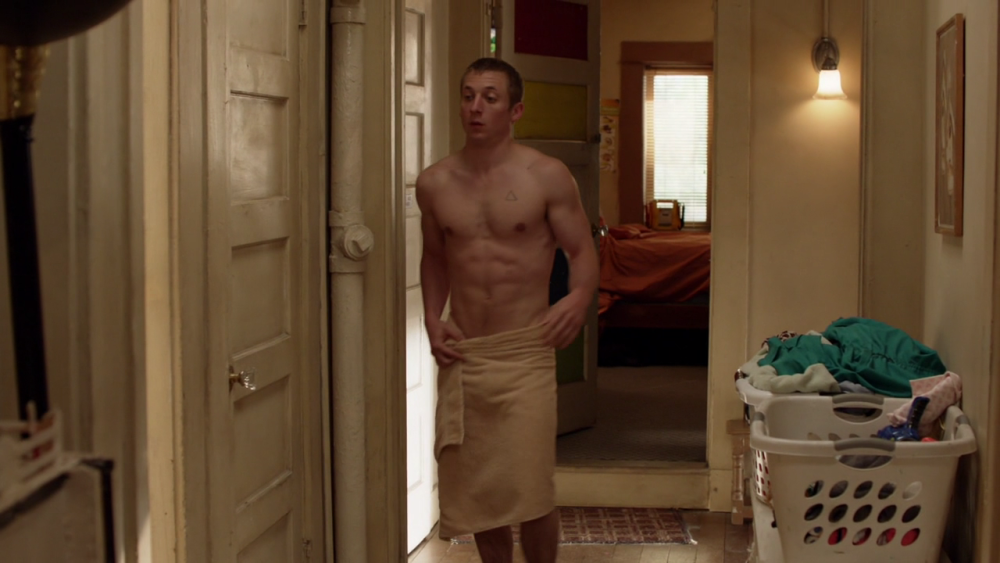 Jeremy Allen White Itan