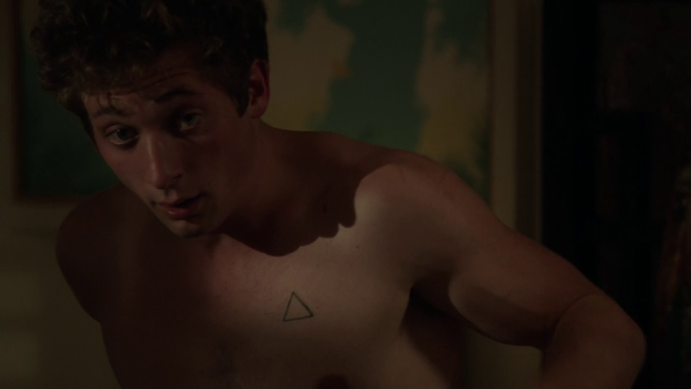 Jeremy Allen torso