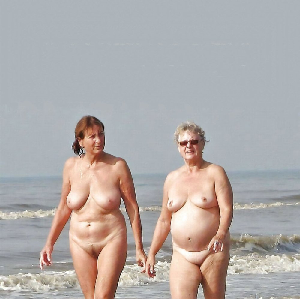 Middle Aged Women Naked Showing EVERYTHING