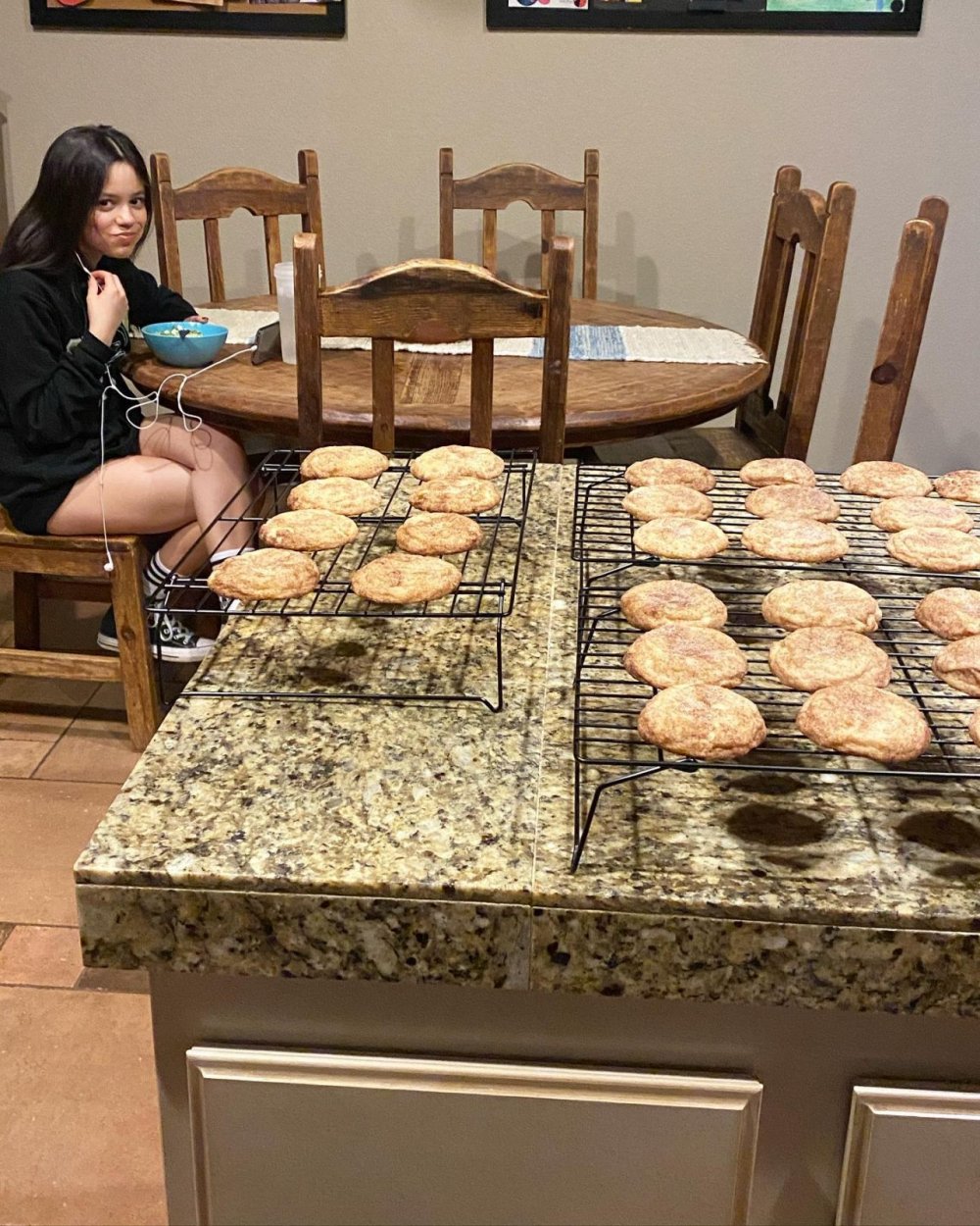 Jenna Ortega 18 +