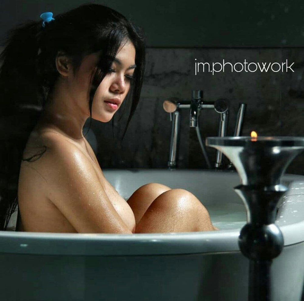 Naked Model Mahasiswi Joni Malaikat Uncensored