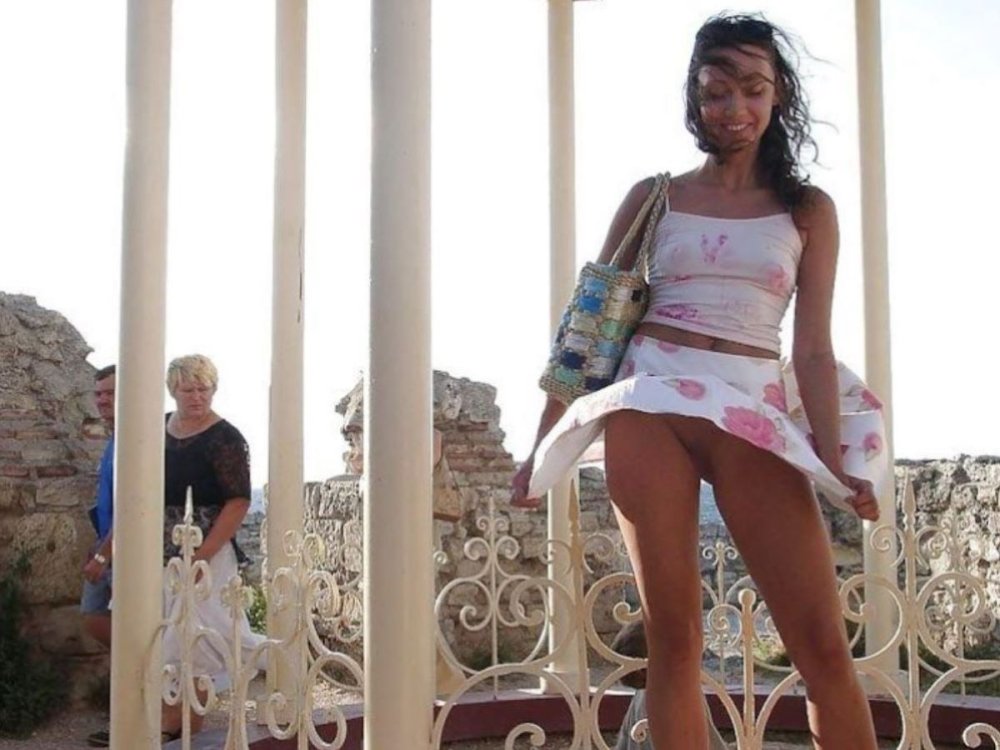 Women without panties on the street