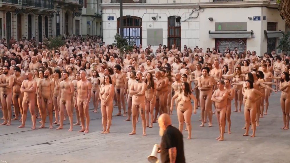 Naked mothers in public