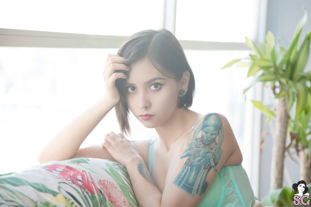 Kira Cooper Ariel SG Suicide Girl
