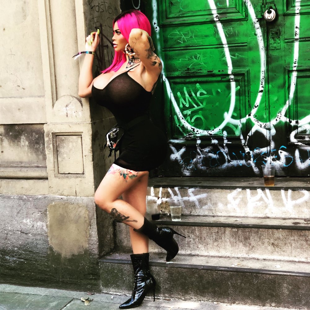 Nicky Valentina Rose Shemale