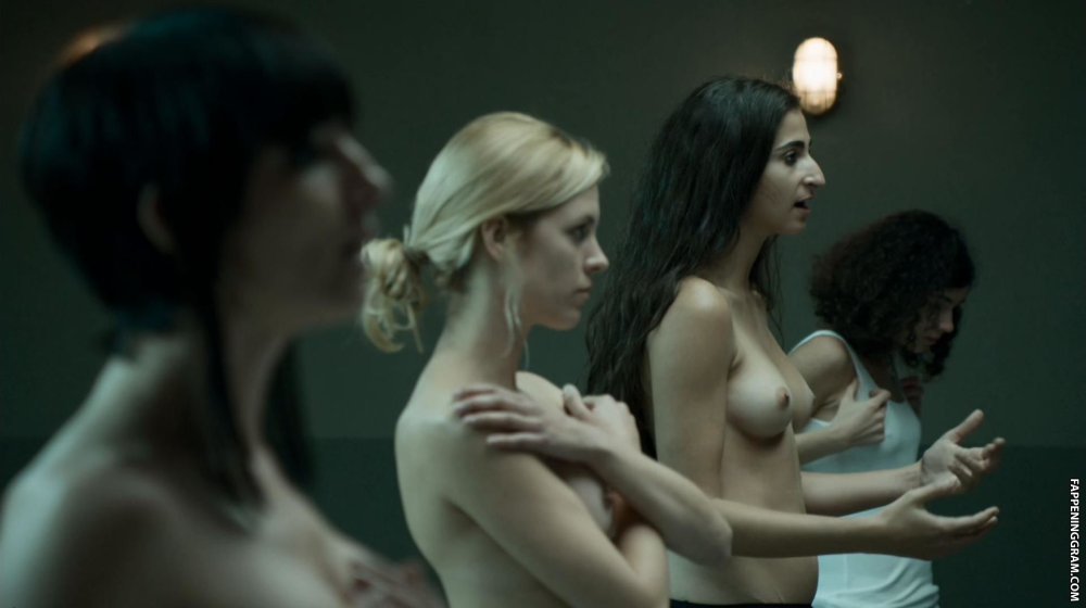 Alba Flores Naked Paper House