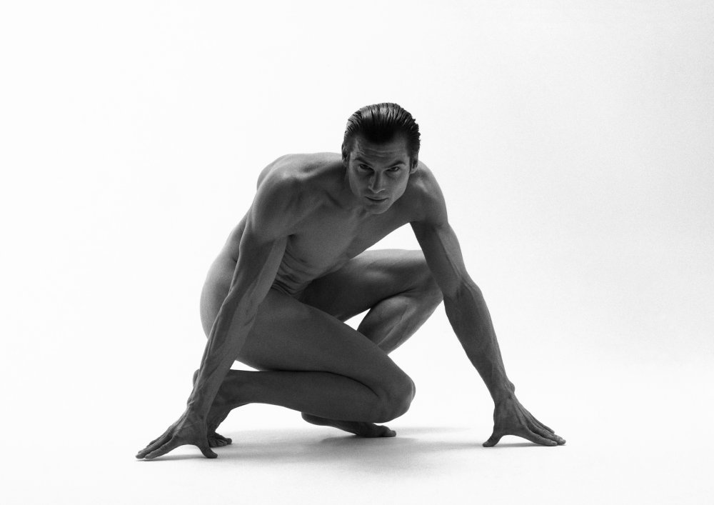 Naked guy fitness model