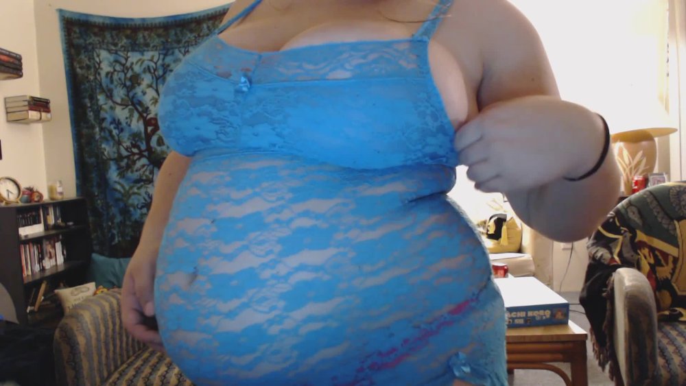 The belly dance is hot