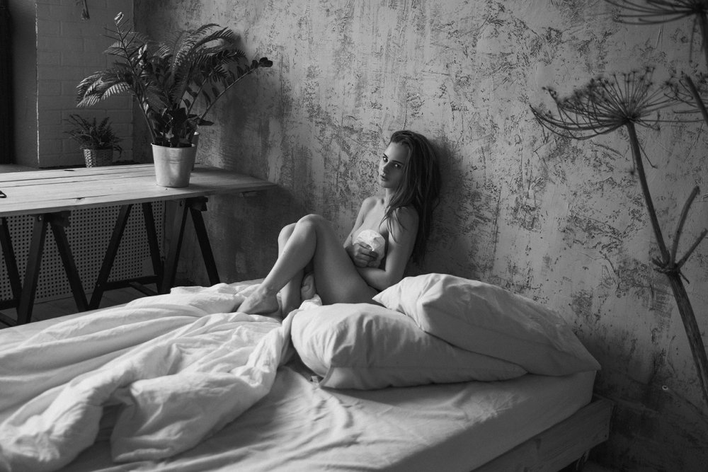 Elena weakly fashion model- (18+)