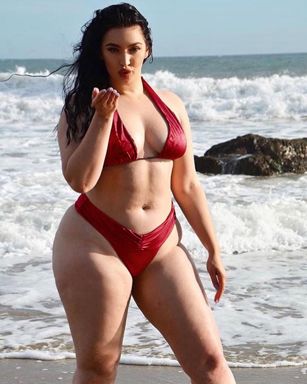 Pyshki in swimsuits