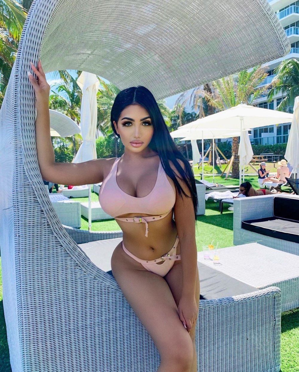 "Turkish Kim Kardashian"