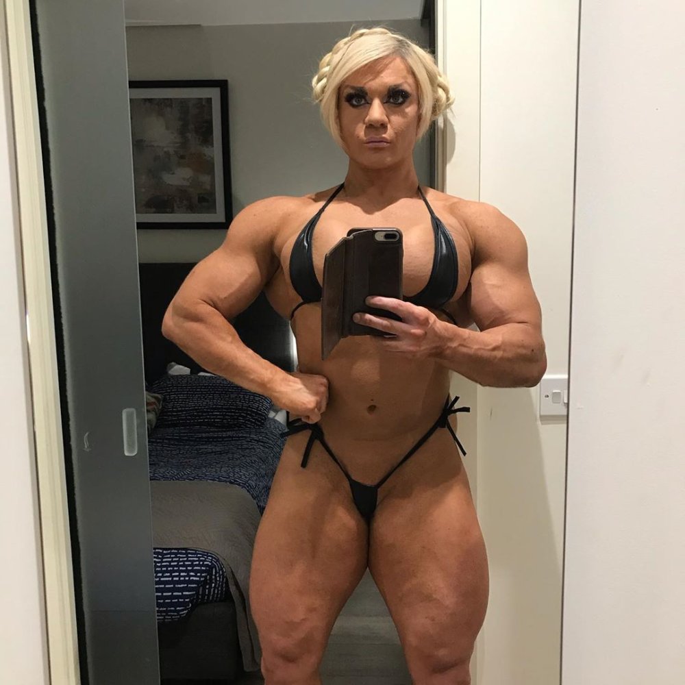 Porn actress Lisa Cross