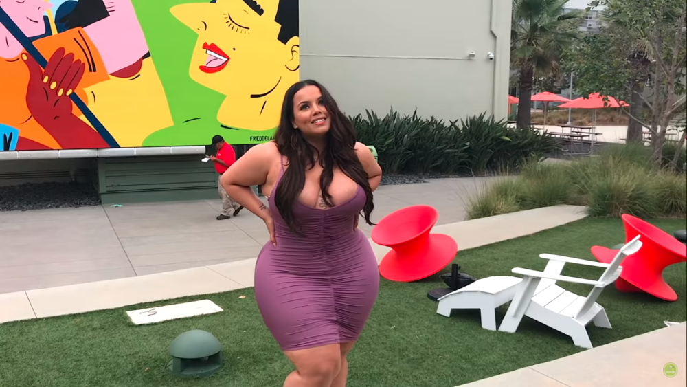 STEPHANIE VIADA weight