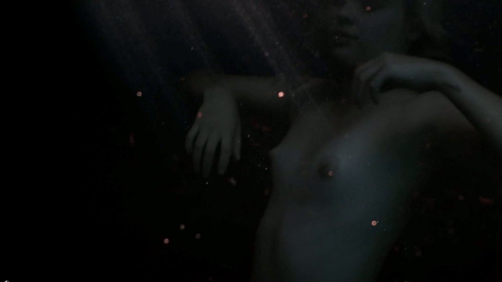 Jessica Parker Kennedy Nude