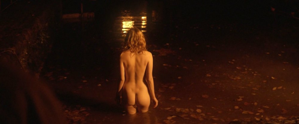 Jessica Parker Kennedy Naked