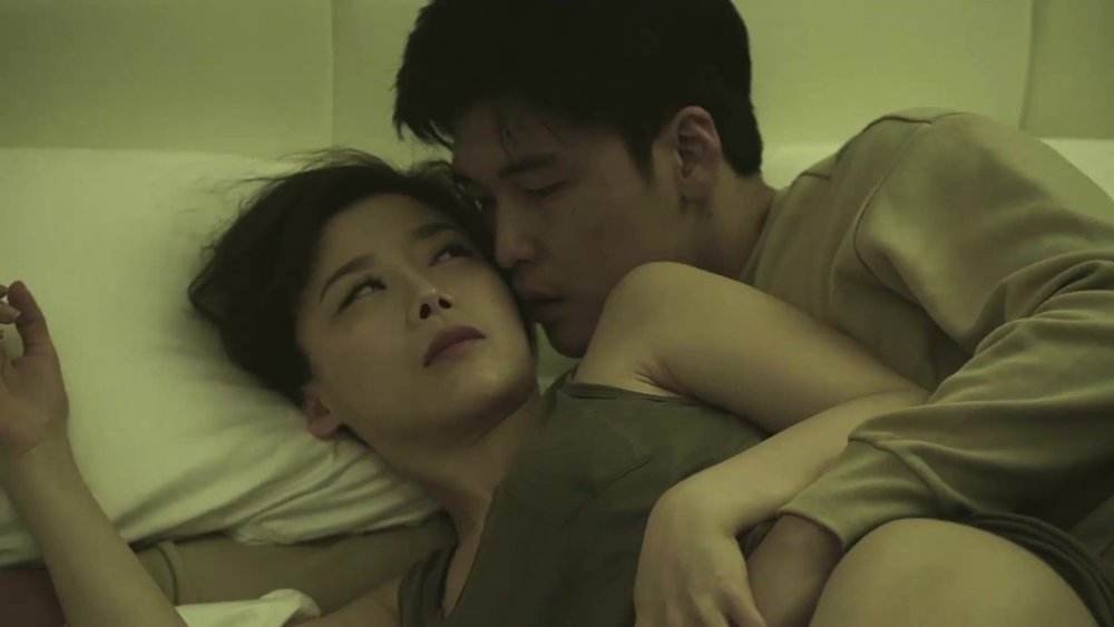 Erotic Korean film young mother