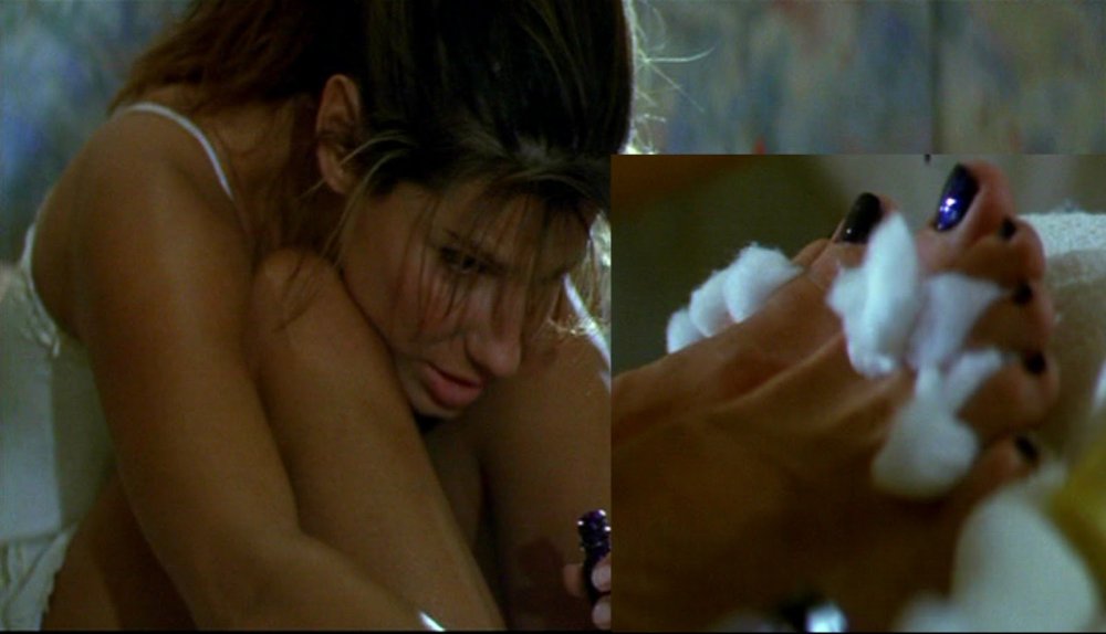 Erotic scenes of Sandra Bullock